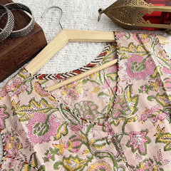 Vriksham Premium Floral Printed Readymade Sleeveless Blouse-Kalamkari Print-Light Pink-VS4528