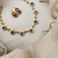 Elegant Red Green Short Pendant Neckpiece-Drop-G12173