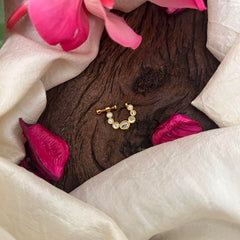 Simple White Kemp Nath / Nose pin-G13910