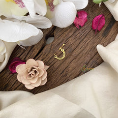 Vriksham Unique Golden Naths/Nose pin-Red White & Green-G17503