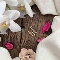 Vriksham unique Red White Stone Naths/Nose pin-Pearl-G18671