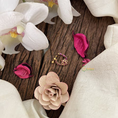 Vriksham Flower Style Naths/Nose pin-Red-G18723