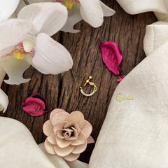 Vriksham Designer Naths/Nose pin-Green White-G18739