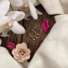 Vriksham Zigzag Dot Naths/Nose pin-Red-Pearl-G18686