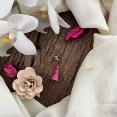 Vriksham Diamod Shape Golden Naths/Nose pin-Red White-G18640