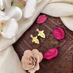 Vriksham Gulab Drop Bugdi Kundan Jadau Press Bugadi-Red Green & White-Pearl-J3503