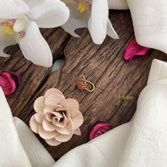 Vriksham Flower Golden Naths/Nose pin-Red-G18650