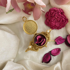 Premium Gold Alike Dual Peacock Lakshmi Kumkum Box-G15190