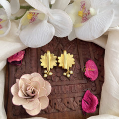 Vriksham Sunflower Style Maharashtrian Style Press Bugadi-Red Green & White-J3111