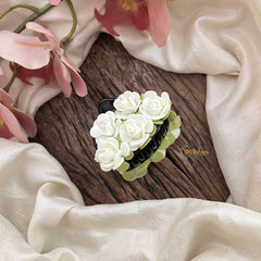 Vriksham Classic Mallipoo Jasmine With Leaf Hair Clip-KH1247