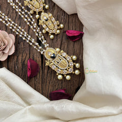 Vriksham Antique Balaji Golden Kunda 3 Layer Pearl Chain Pendant Chain Neckpiece-G19620