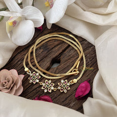 Vriksham Floral Grace Moggapu Gold Chain-White Red &Green-G19579