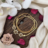 Vriksham Floral Elegance – Lightweight Moggapu Gold Chain-White Red-G19565