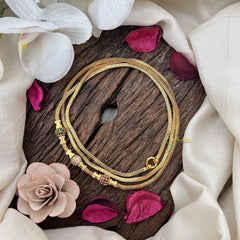 Vriksham Minimal Three Roll With Gold Roll Moggapu Gold Chain-Red Green & White-G19550