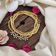 Vriksham Antique Golden 4 White Floral Moggapu Gold Chain-G19621