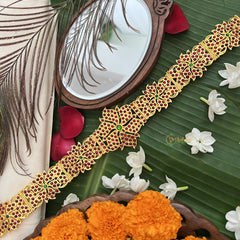 Vriksham Traditional Kemp Floral pendant-style centerpiece Hipbelt-Red Green-G19684