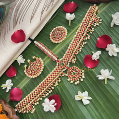 Vriksham Traditional Kemp Gold Plated Zig Zag Tikka With Chandran Suriyan-Red Green-Pearl-G19637