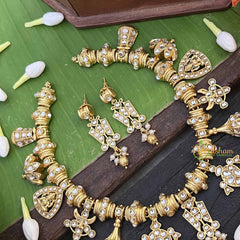 Vriksham Thiruman With Shank Kundan Jadau Gold Bead Drops & Pearls Choker Neckpiece-White-J4005