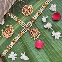 Vriksham Traditional Kemp Square Pearl Tikka With Chandran Suriyan-Red Green-G19649