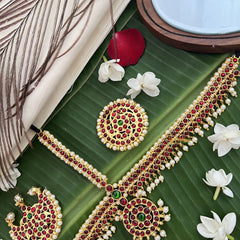Vriksham Traditional Kemp Tikka With Chandran Suriyan-Red White-Pearl-G19653