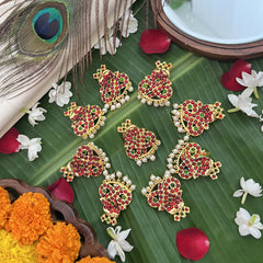 Vriksham Traditional Kemp Kumudha Jadai Billai-Red Green-Pearl-G19699