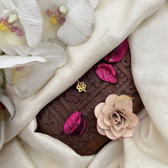 Vriksham Floral Sparkle Red & White Stone Studded Press Naths/Nose Pin-G19780