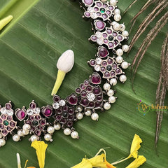 Vriksham Royal Grace Black Polish Precious Kemp With Pearl Short Neckpiece-Red Green-G20478