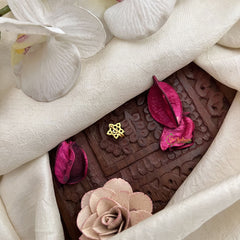 Vriksham Elegant Leaf Motif Red White & Green Stone Press Naths/Nose Pin-G19786