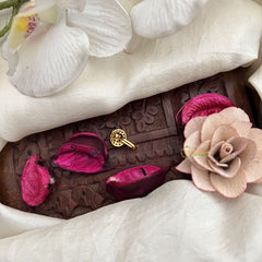 Vriksham Round With Diamond Style Nath Red White Stone Press Naths/Nose Pin-G19812