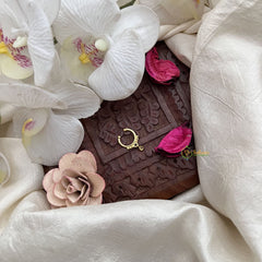 Vriksham Classic Petite Gold Nath – Delicate Septum Ring-G19815