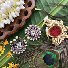 Vriksham Precious Kemp Peacock Style Chandran & Suryan-Red Green & White-Pearl-G20506