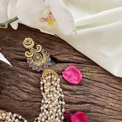 Premium Floral Jada Billai with Pearl Maatil-Bun Billai-Red-Green-G15350