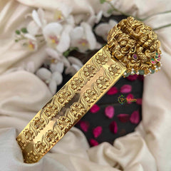 Vriksham Designer Trio Lakshmi Pendant With Floral Design Hipbelt-Green Bead & Pearls-G21190