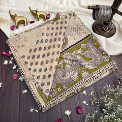Vriksham Green & Off White Color Kalamkari Cotton Saree With Gatti Border-VS4545