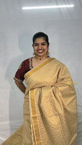 Kasavu Paalum Pazhamum Tissue Saree- VS3477