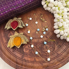 Vriksham Blue And White Geometric Faceted Bead & Gold Chain Short Neckpiece-G22349