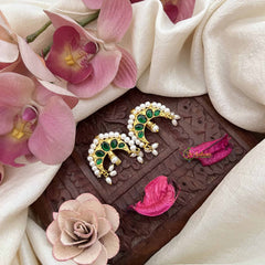 Vriksham Half Moon Style Maharashtrian Kundan Jadau Press Bugadi-Green-Rice Pearls-J3789