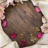 Elegant Kemp Stone Pendant Invisible Chain Neckpiece-Red Green-G15584