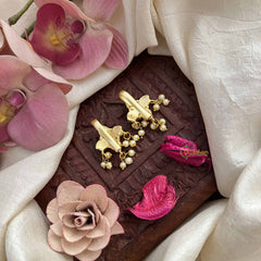 Vriksham Traditional Floral Motif Style Kundan Jadau Press Bugadi-Green-Pearls-J3804