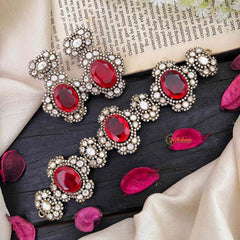 Red Victorian Diamond High Neck Choker-VV108