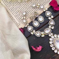 Premium Mossanite Pendant Short Neckpiece -M004