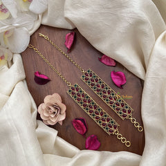 Vriksham Antique Gold Trio Leaf Teardrop Kemp Ear Maatil-Red Green-G19958