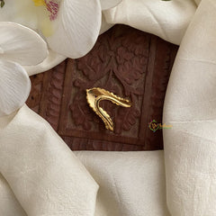 Vriksham Antique Gold Look Alike Leaf Shape Vangi Ring-Red-G16908