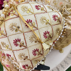 Return Gift Potli Bags-Floral Golden Design-6 Pieces Set-Golden Pearl-RG285