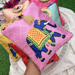 Return Gift Hand Bags-Royal Elephant Gift Pouch With Golden Handle-6 Pieces Set-RG292