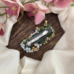 Vriksham Artificial Buds With Gold Pollen Hair Pin-Seliver-HF-H1015