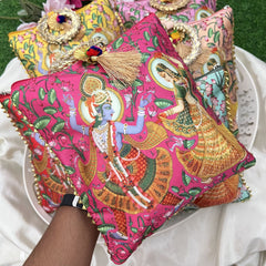 Return Gift Hand Bags-Radha Krishna Print Gift Pouch With Golden Handle-6 Pieces Set-RG294