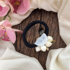 Vriksham Artificial Jasmin Gold Pollen Hair Rubber-HF-H1026