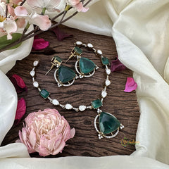 Doublet Green Stone Victorian Diamond Neckpiece-VV1925