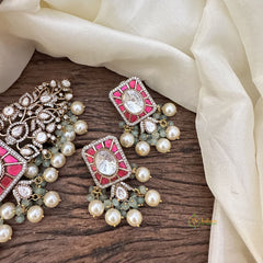 Elegant Jadau Victorian Diamond High Neck Choker-Red-VV1895